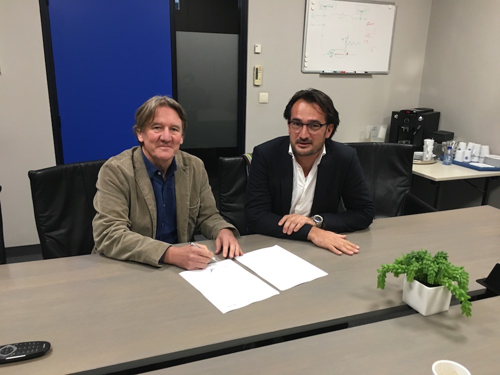 Image of contact signing KRC Genk