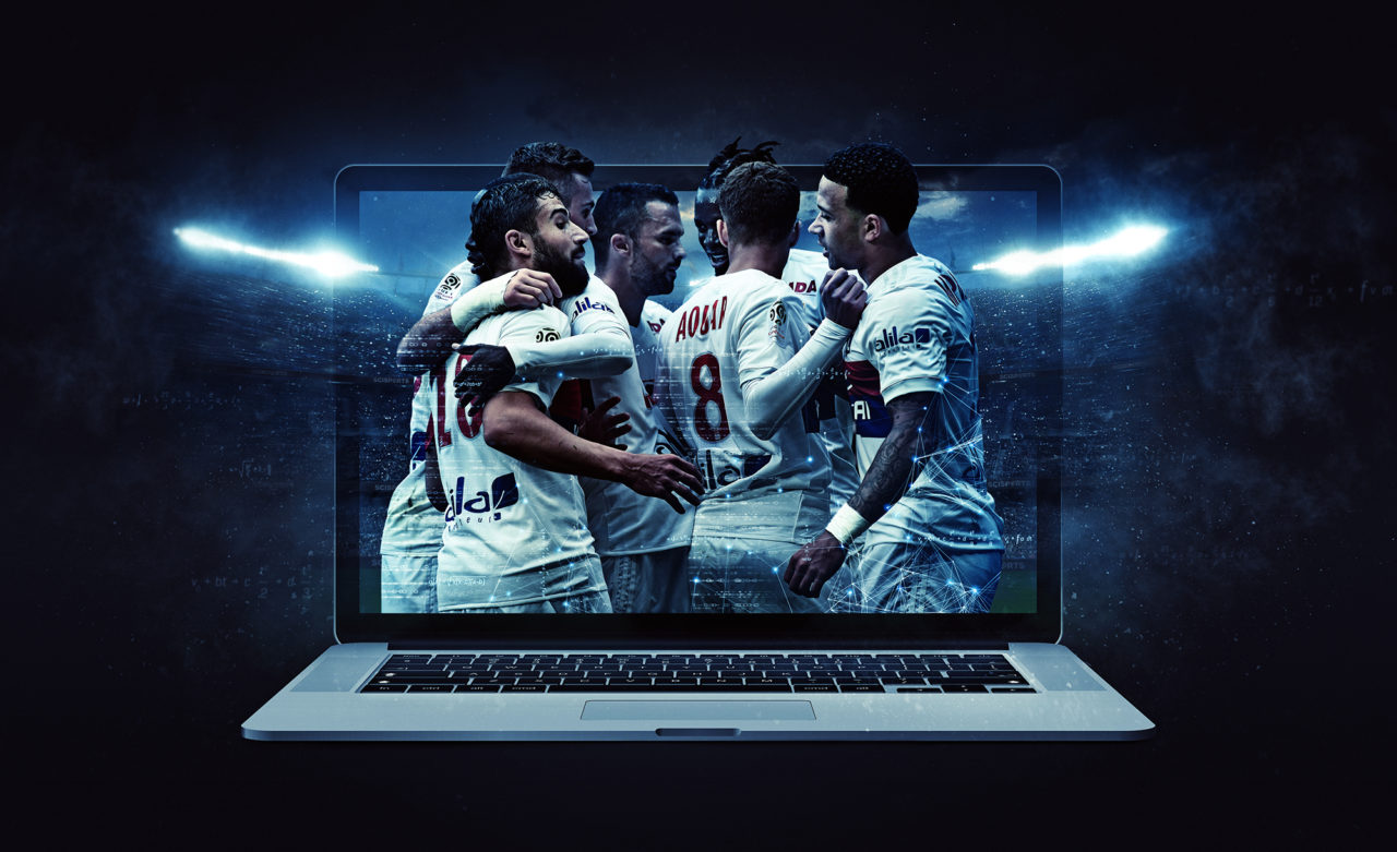 Visualisation of Olympique Lyon players in front of a Laptop and a stadium in the background