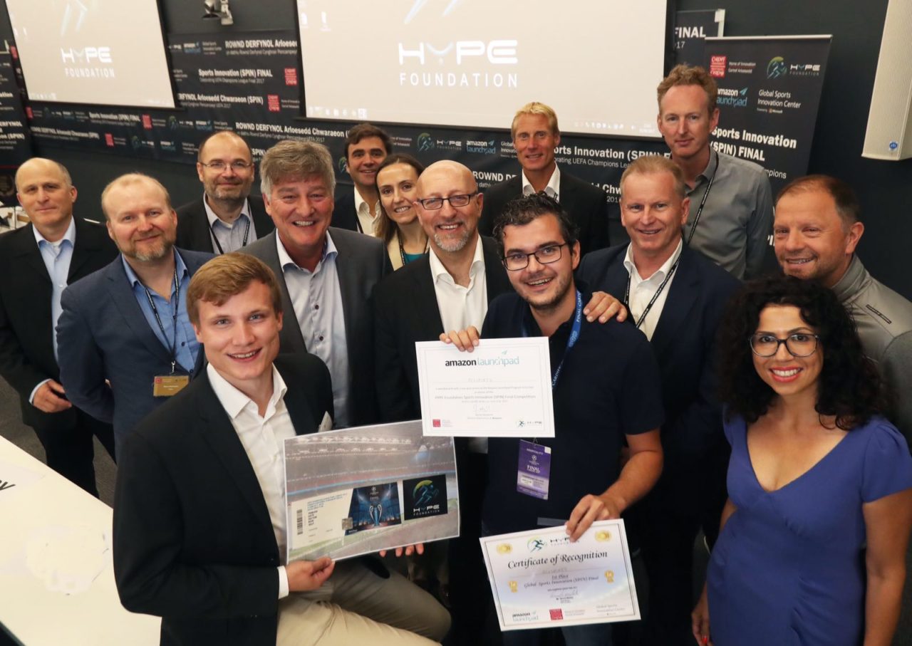Image of Giels and Simon with HYPE jury